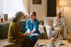 how does assisted living help seniors stay independent